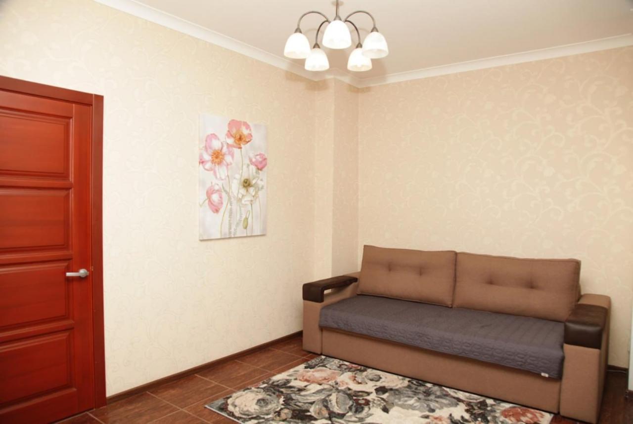 Apartments On Moskovskaya Street Ντνιπροπετρόφσκ Εξωτερικό φωτογραφία